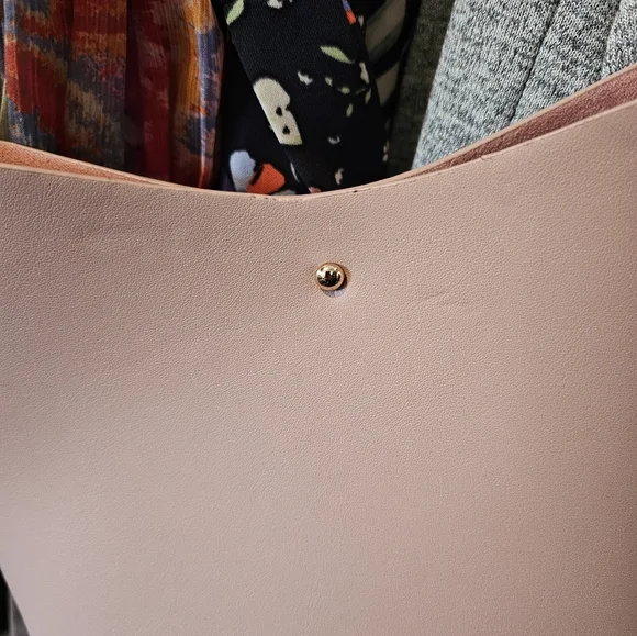 Samara Handbag - Picture 7 of 8